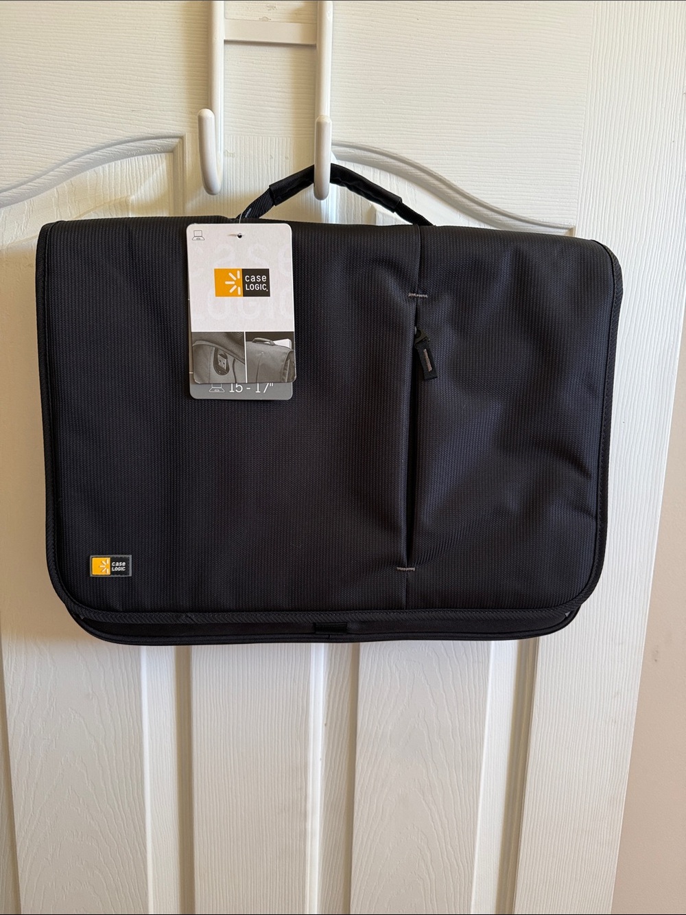 🌸Case Logic: Black Laptop Briefcase for 15-17" Laptops